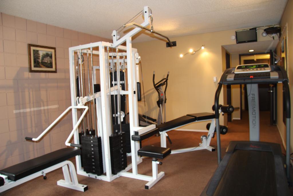 Canway Inn & Suites Dauphin Buitenkant foto