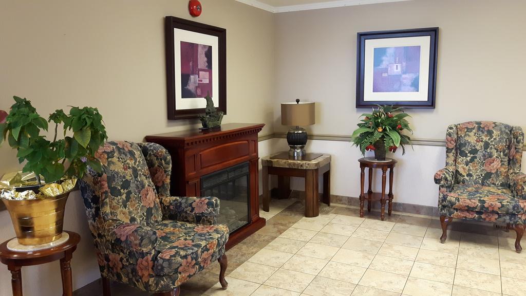 Canway Inn & Suites Dauphin Buitenkant foto